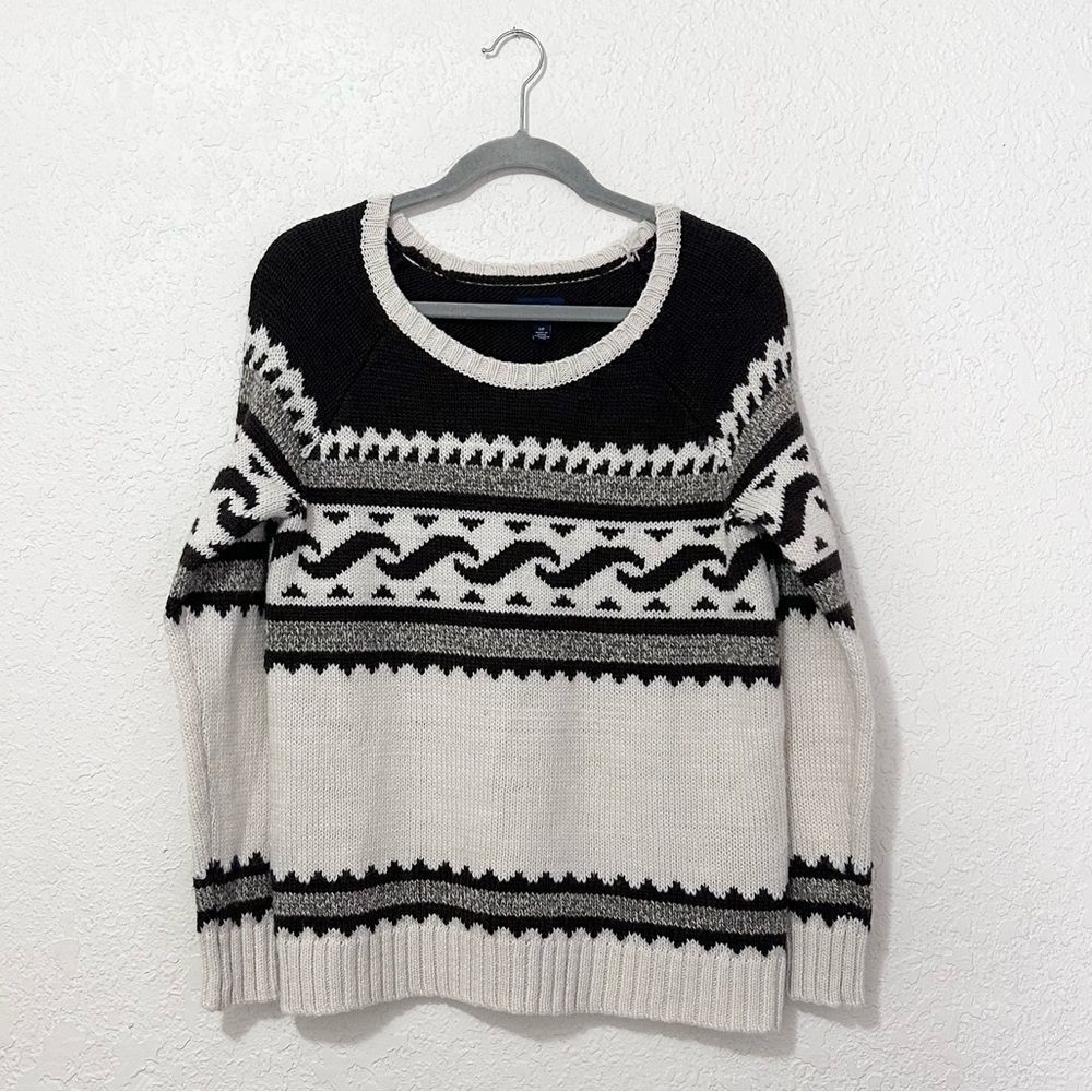 American Eagle sweater size small brown and cream